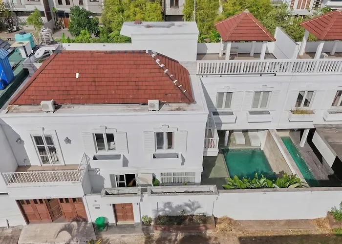 3br Tropical Modern Minimalist In Near Cafes Villa *