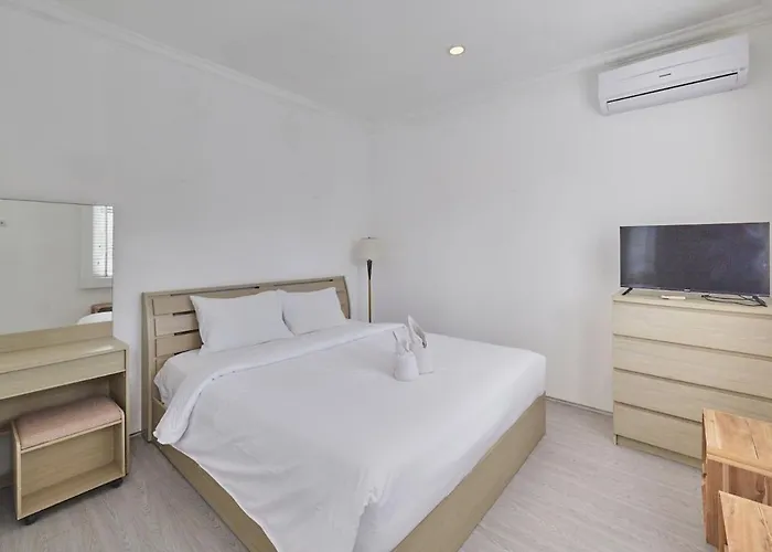 Villa 3br Tropical Modern Minimalist In Near Cafes