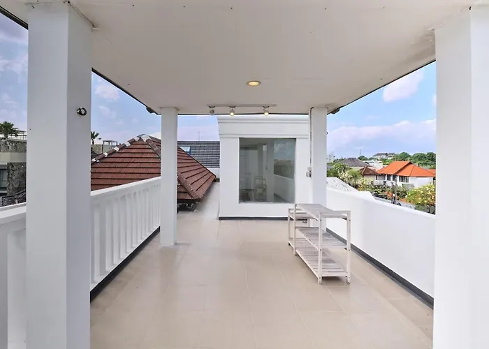 3br Tropical Modern Minimalist In Near Cafes *