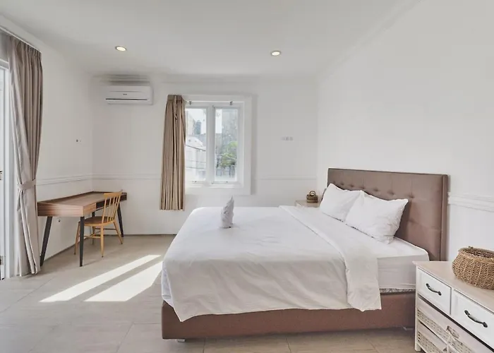3br Tropical Modern Minimalist In Near Cafes * Seminyak